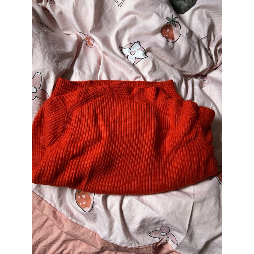 Lot of 4 Women's Sweaters Size XS Pre Own - Picture 4 of 16